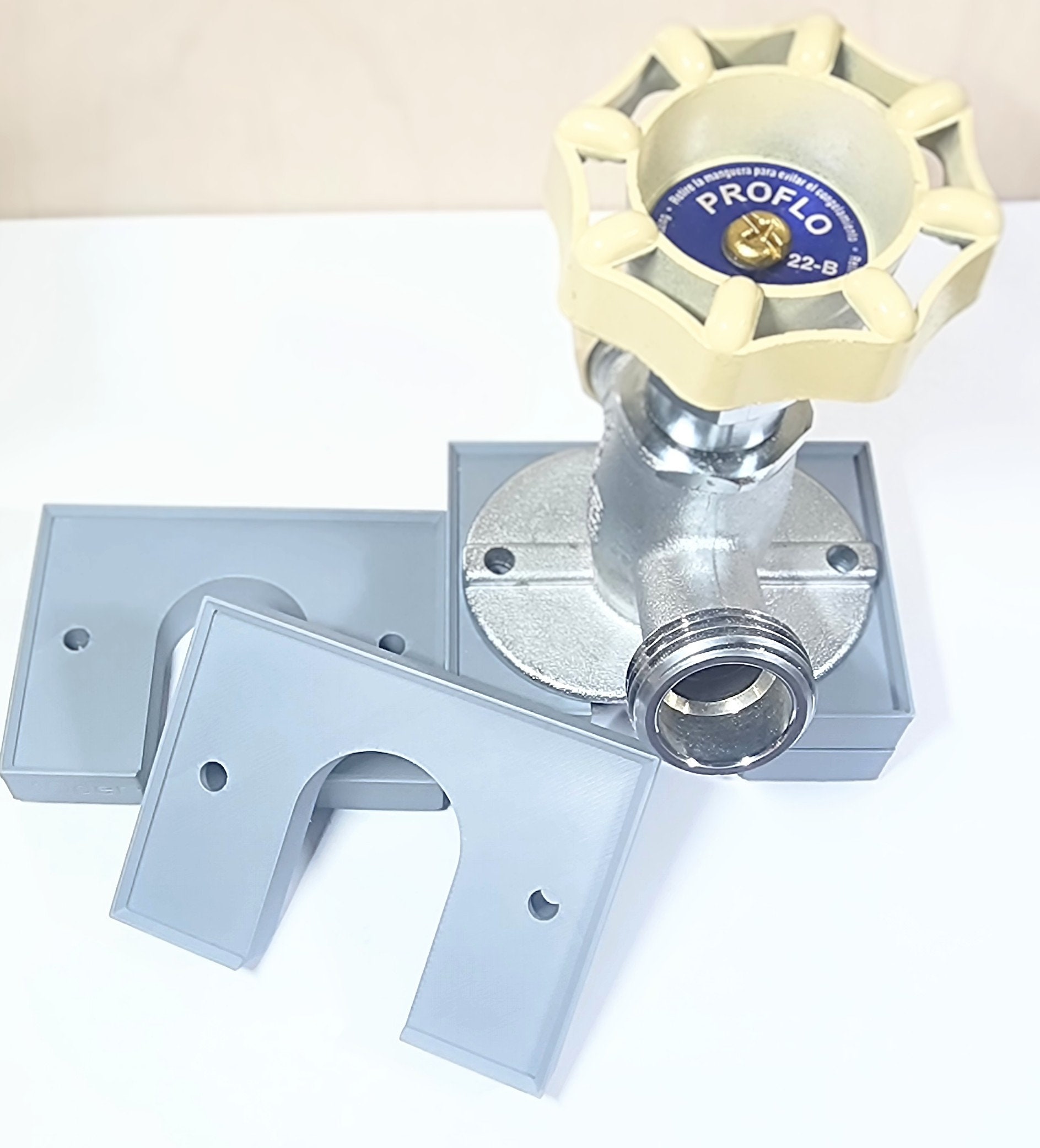 4 Pack 1/2 Freezeless Hose Bib Spacer Proflow Model Stackable up to 2