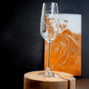 Copa de champán personalizable 0,1l con adorno exclusivo con iniciales y fecha grabadas a mano | Regalo para padres de aniversario de boda | abuela y abuelo