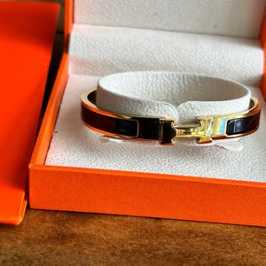 Hermes enamel bracelet - Etsy 日本
