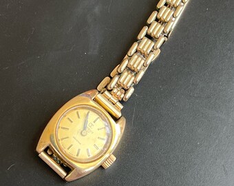 Vintage Tissot Bracelet Watch 70s Rolled Gold Wind Up Seastar Swiss Made