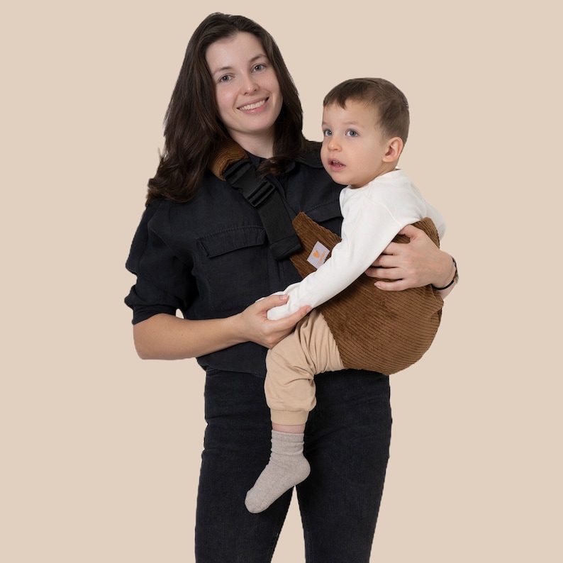 baby sling, for new mom and dad, soft velvet fabric, brown color, infant to toddler, easy to use, A suitable gift for baby showers