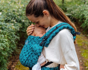 Newborn Baby Sling carrier, All in one, newborn to toddler, Light and Easy to Use