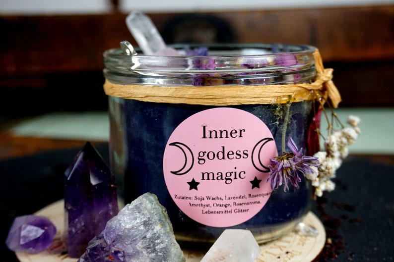 Ritual Kerze Inner godess Magic mit KristallenMagische Kerze Rosenquarz Amethystbesonderes spirituelles Geschenk Bild 1