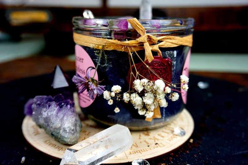 Ritual candle Inner godess Magic with crystalsMagic candle Rose Quartz Amethystspecial spiritual gift image 2