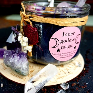 Ritual Kerze Inner godess Magic mit KristallenMagische Kerze Rosenquarz Amethystbesonderes spirituelles Geschenk Bild 6