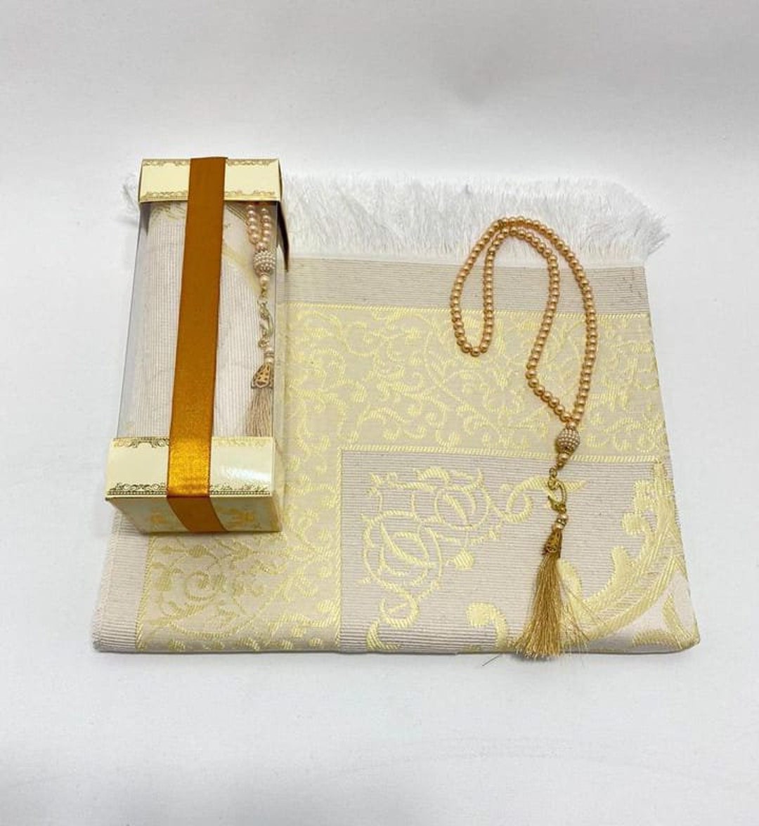 Prayer Rug Gift Set I Muslim Gift Prayer Mat I Eid Favors Ieid Gift
