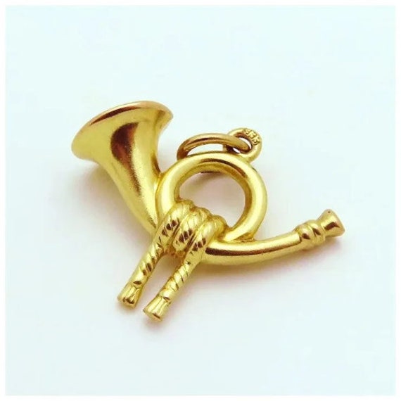 Wonderful Vintage 8K Yellow Gold 3D French Horn C… - image 3