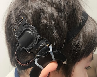 Medel Sonnet Off-Ear Clip: TPU made Coil case, No headband needed