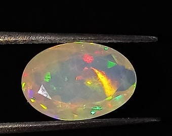 Multi Fire Opal Faceted Cut Stone. Natural Ethiopian Opal Cut Stone, Red and Green Multi Fire Opal Gemstone For Jewelry Making. Code no.19