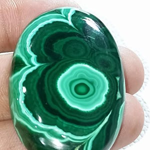 174 Karat natürliche Super Qualität Malachit Oval Cabochon Edelstein Melchite Edelstein für die Herstellung von Schmuck Edelstein.