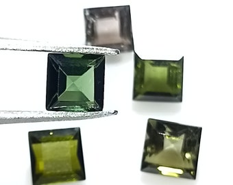 5 Green Tourmaline Gemstones, Square Cut, 5mm Loose Stones