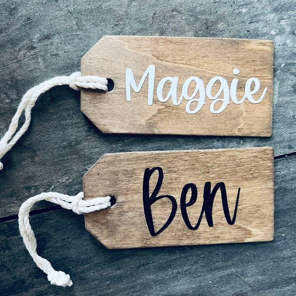 FAST SHIPPING-Custom wooden gift tag | Gift Tag| Stocking tag | Pet parent gift | Custom gift tag