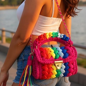 Handwoven Crochet Rainbow Bag: Women&#39;s Crossbody Purse