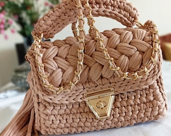 Capri Crochet Crossbody Bag: Handwoven Boho Shoulder Bag