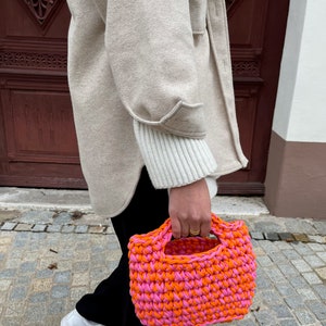 JOSI BAG | Chunky Small Handbag Crochet Pattern, Tshirt Yarn, German PDF Document | Festnetz Bags image 4