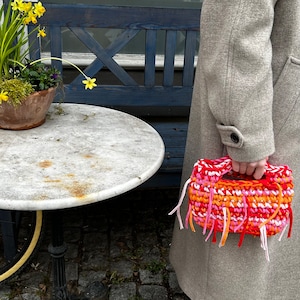 JOSI BAG | Chunky Small Handbag Crochet Pattern, Tshirt Yarn, English PDF Document | Festnetz Bags image 2