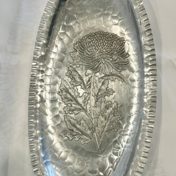 Continental Aluminum Hand Hammered Oval Large CHRYSANTHEMUM Tray Dish 12"