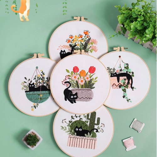 まどか☺︎ 新品未使用 Bibiy. QUINN EMBROIDERY Pink Daisies Embroidery Kit | Hobby Lobby | 2560316