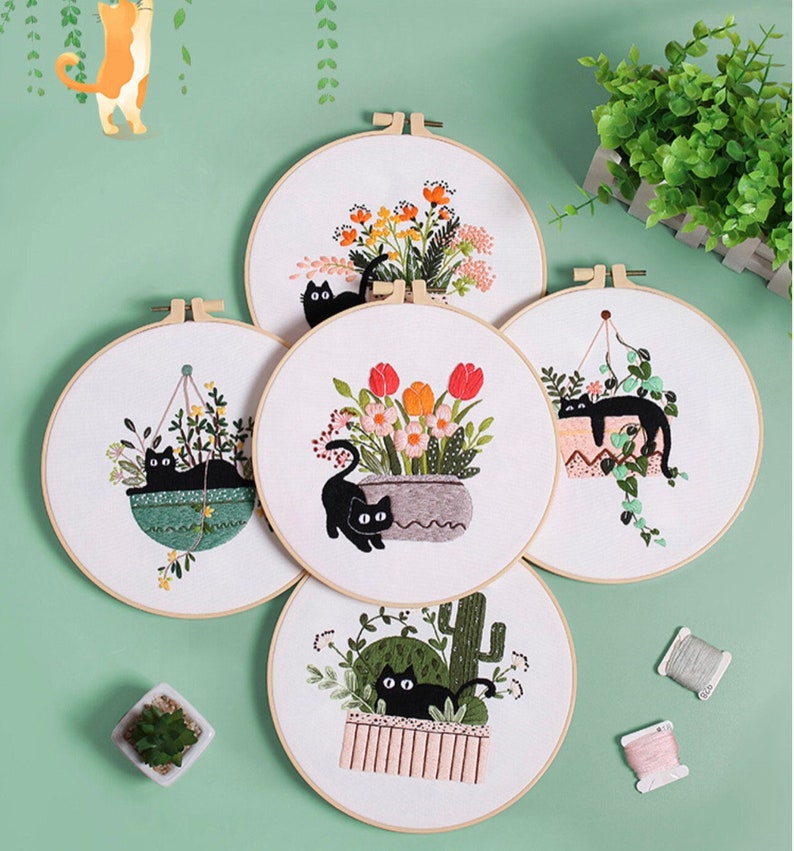 Cat Embroidery Kit beginner, Beginner Embroidery kit, Modern embroidery kit cross stitch, Hand Embroidery Kit, Needlepoint, DIY Craft Kit image 1