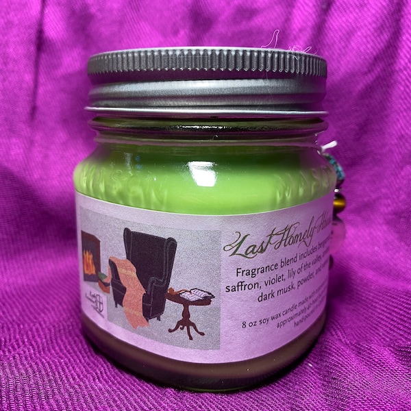 Last Homely House handmade 8 oz. soy wax candle.