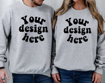Mockup voor koppels, man vrouw mockup met ronde hals, mockup voor moeder en vader Sweatshirt mockup voor koppels Sport grijze Gildan ronde hals, grijze Gildan ronde hals