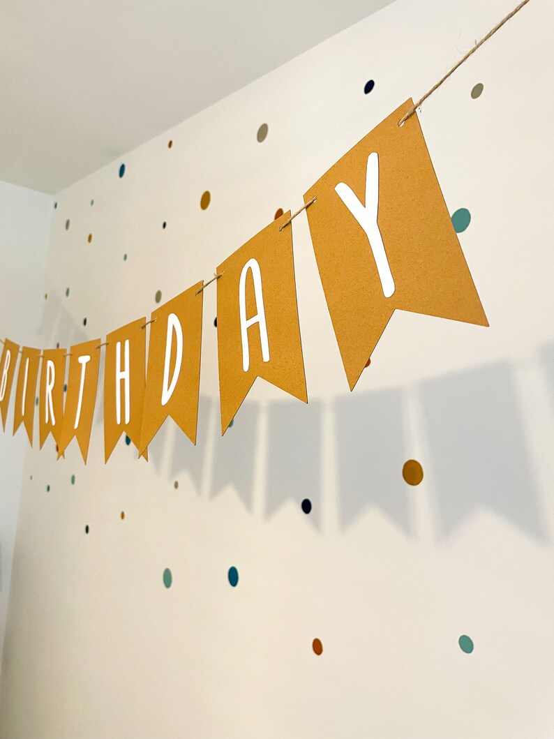 Wimpelkette aus braunem Kraftpapier Glückwunschgirlande Geburtstagsgirlande Partygirlande Viel Glück/Happy Birthday/Alles Gute zur Deko Bild 3