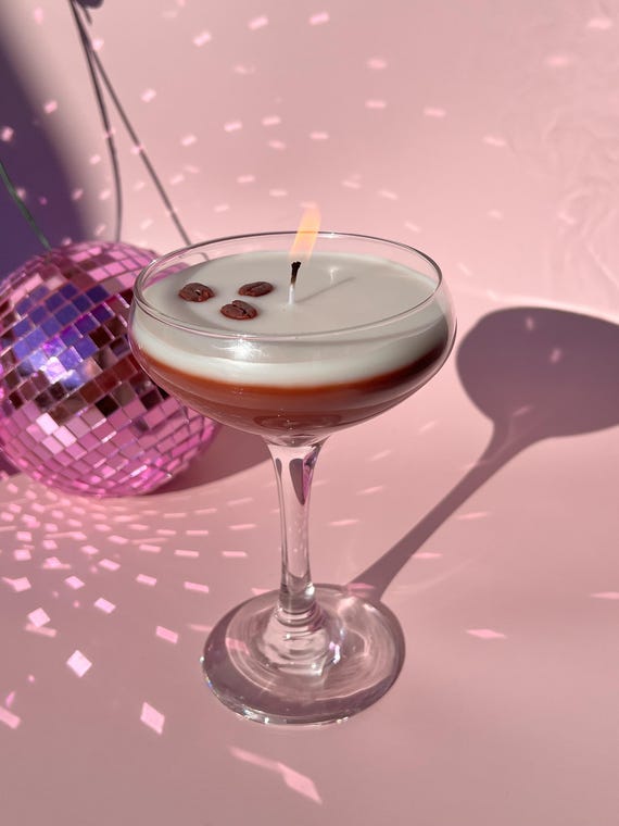 Espresso Martini Candle: Roasted Coffee Scent, Coupe Glass