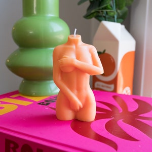 Vela que cubre el cuerpo femenino / Vela corporal femenina / Hermosa vela / Ideas de decoración / Piezas de decoración / Vela fresca / Decoración del hogar / Ideas de regalos