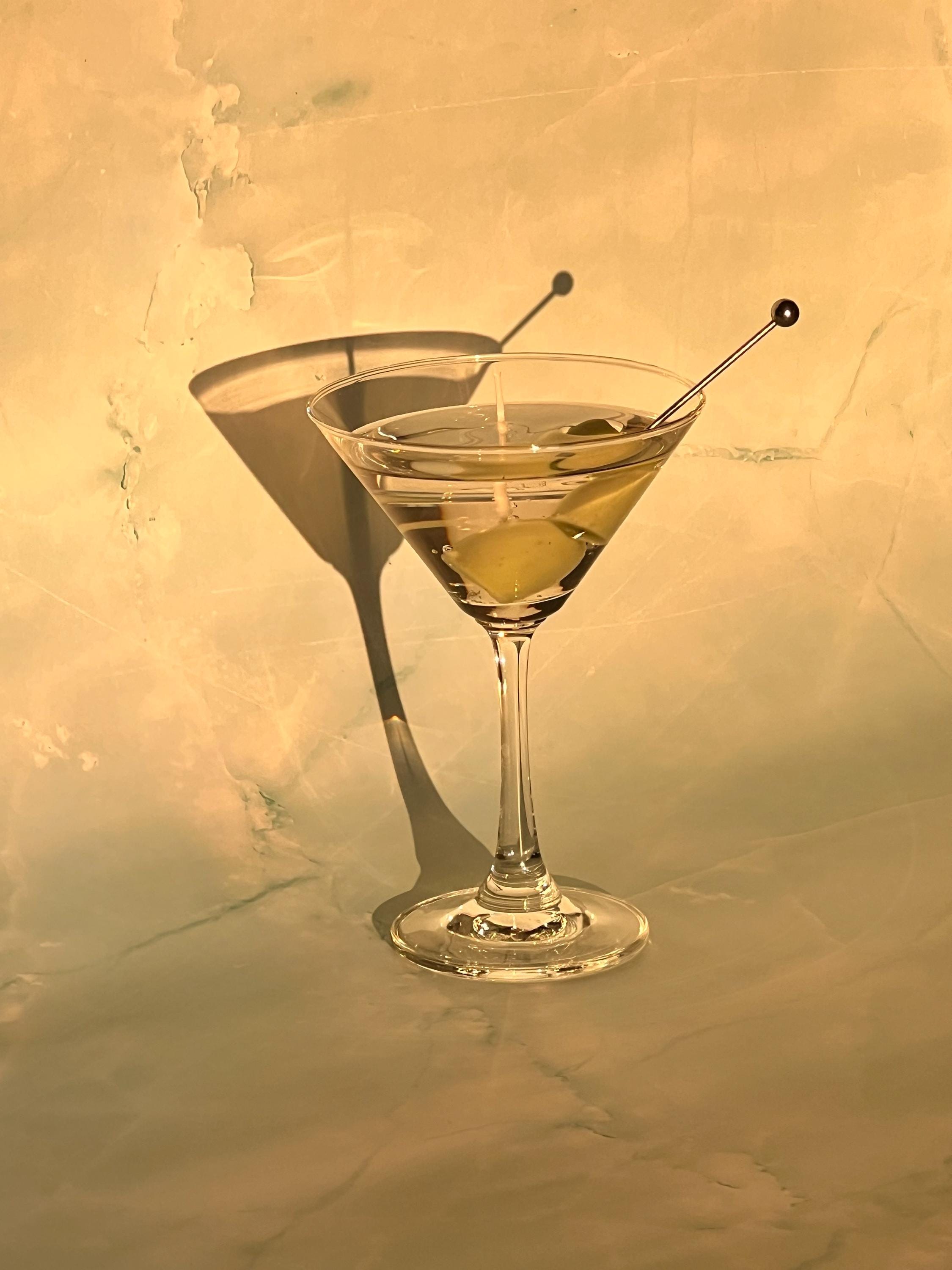 Martini Candle / Extra Olives Martini Candle/ Gel Wax Martini Candle / Olive Martini Lovers / Extra Dirty Martini Lovers / Cocktail Candles