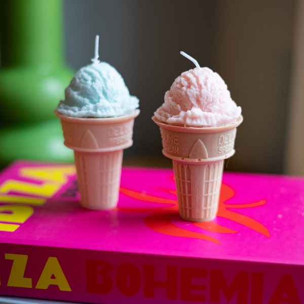 Vela artesanal de cono de helado de cera de abejas: color personalizado