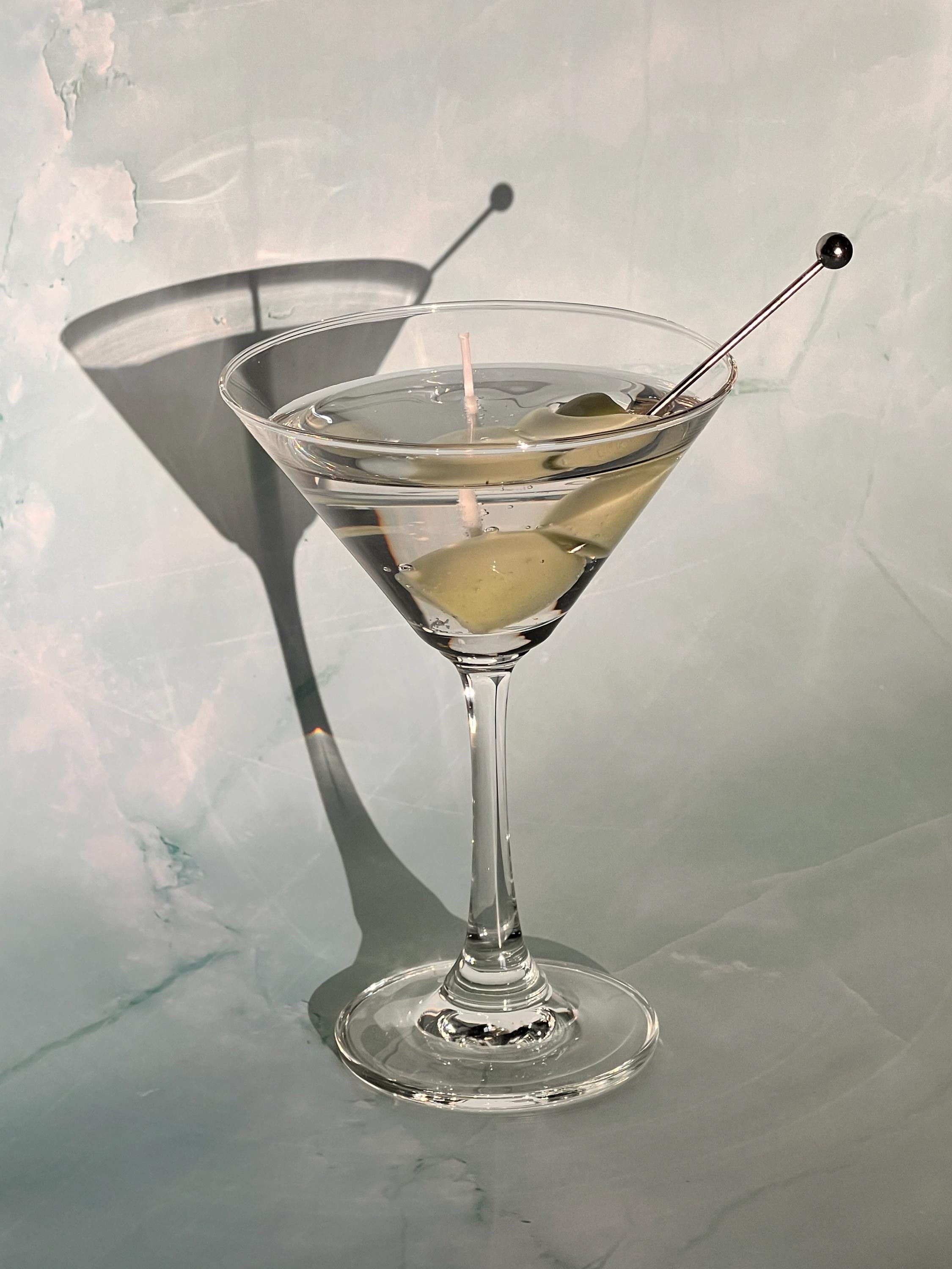 Martini Candle / Extra Olives Martini Candle/ Gel Wax Martini Candle / Olive Martini Lovers / Extra Dirty Martini Lovers / Cocktail Candles
