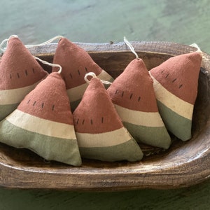 Primitive watermelon Ornament- SET 6- primitive watermelon-farmhouse watermelon-fabric watermelon-watermelon Decor-fabric watermelon slices
