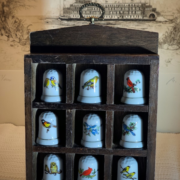 Vintage Fingerhut Porzellan The Garden Birds Thimble Collection