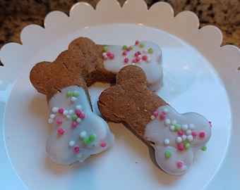dog treats, gourmet dog treats, dog cookies, dog gifts