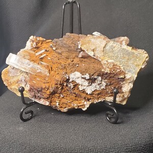 Raw Selenite
