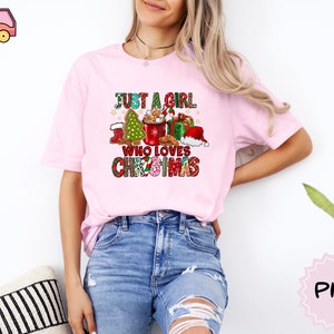 Camisa feminina de natal, apenas uma garota que ama o natal, camisa de presente de natal, camisa de amante de natal, camiseta de inverno de férias