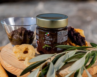 HIGH QUALITY Black Olives Pate/Cream in Extra Virgin Olive Oil, Ready for an aperitif, Made in Italy