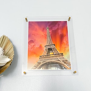 Display Your Cherished Moments in Style with our Double Panel Floating Acrylic Frame - Ideal for Photos, Artwork, Diplomas, and Documents