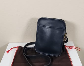 Vintage Coach Navy Everett Bag #9934 - Etsy