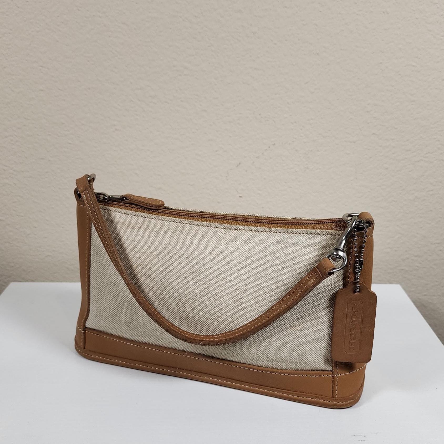 バッグ Coach pochette shoulder bag vintage Vintage Coach Pochette - Etsy