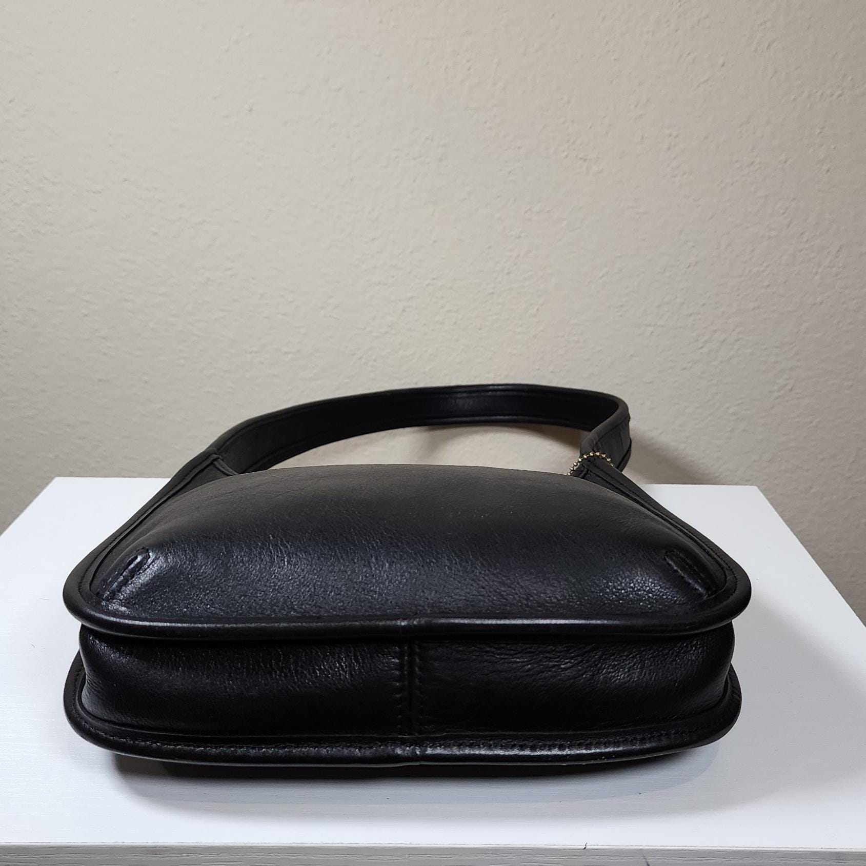 Vintage Coach Black Mini Ergo Zip #9020 - Etsy