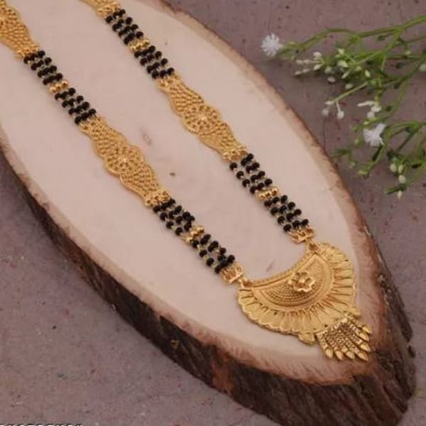 Gold Mangalsutra Südindischer Schmuck Gold Amulett Anhänger Halskette Schmuck Designer indische Mangalsutra Halskette Brautjungfern Accessoires.