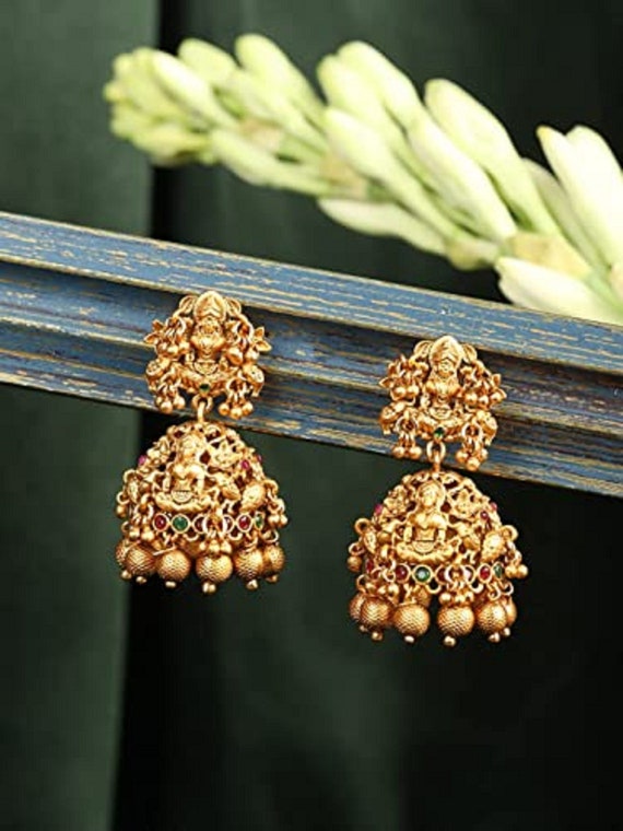Party Golden Fusion Arts American Diamond Trendy Jhumka Earrings at Rs  1065/pair in Mumbai