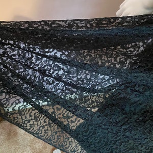 Black Lace and Taffeta Vintage Frock