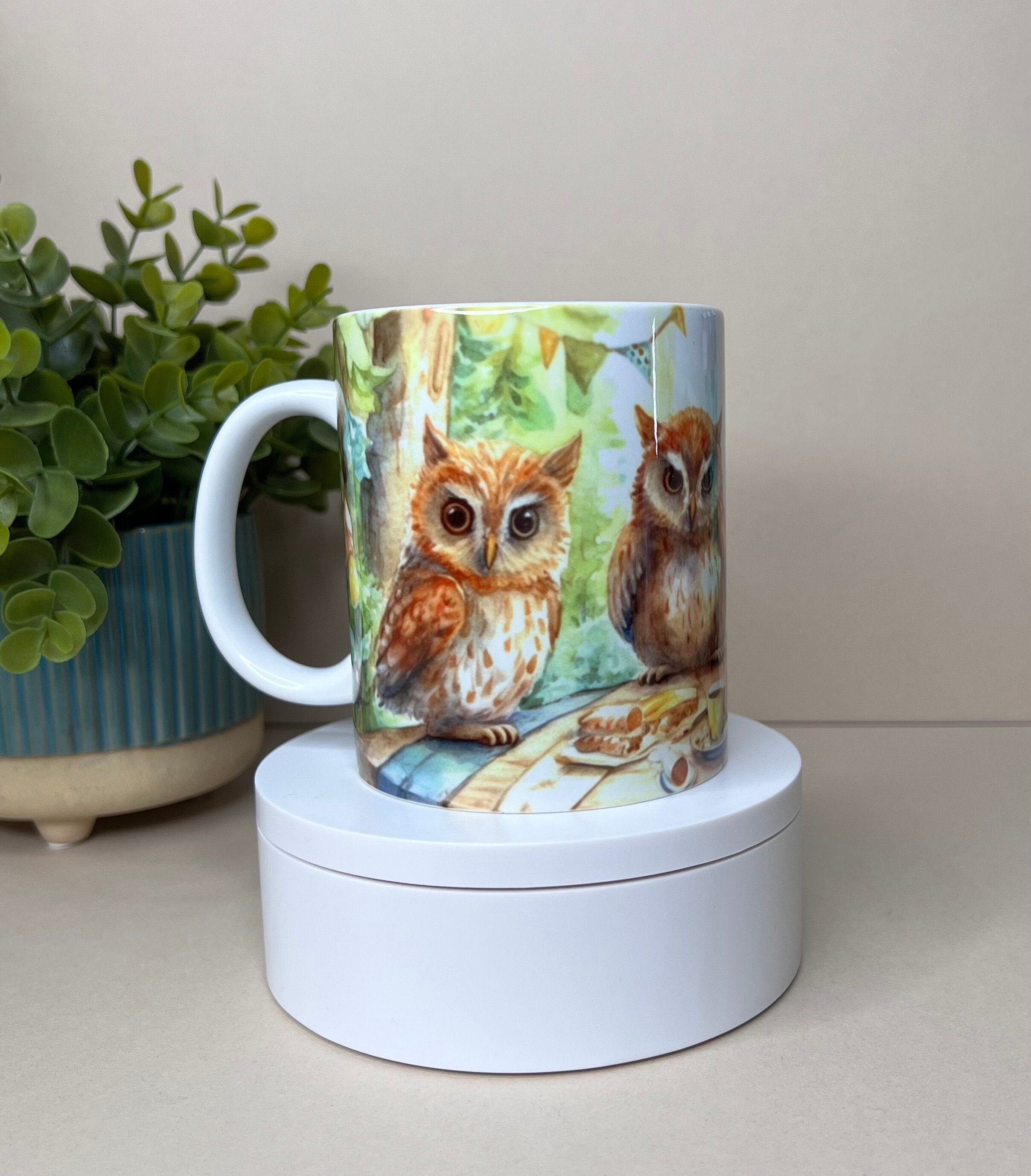 Cute Owl Mug, Watercolour Forest-Themed Coffee Cup, Perfect Gift for Owl Lovers & Nature Enthusi