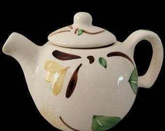 ヴィンテージ手描き陶器ティーポット（花柄、蓋付き）