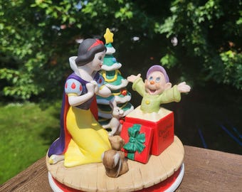 Vintage Disney Collectible Figurine Titled Snow White&#39;s Surprise Christmas 1987