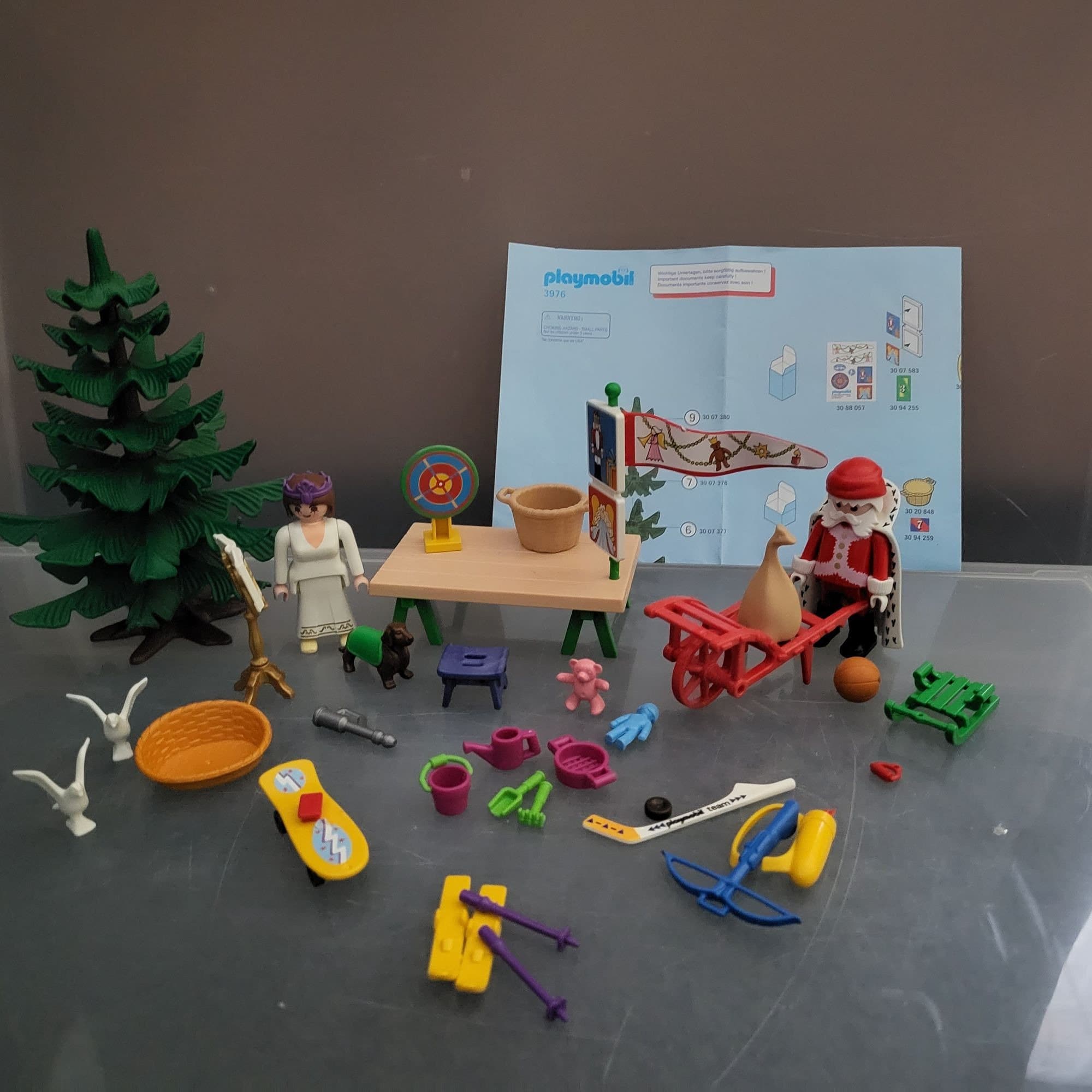 Playmobil #6624 Advent Calendar Christmas On The Farm Retired RARE