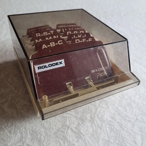 Carpeta Rolodex vintage S-310 C, tamaño mini, con tapa ahumada, 2 x 4 pulgadas