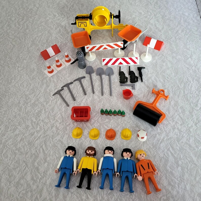 Vintage Playmobil Sets 3562 3325 3368 Construction Worker Etsy